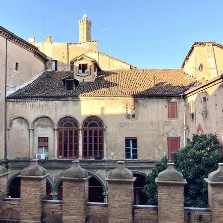 Garisenda Family Appartement