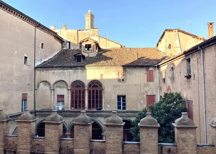 Garisenda Family 아파트